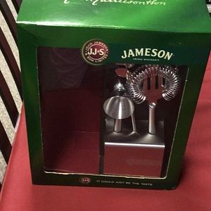 New Jamison Irish whiskey gift box